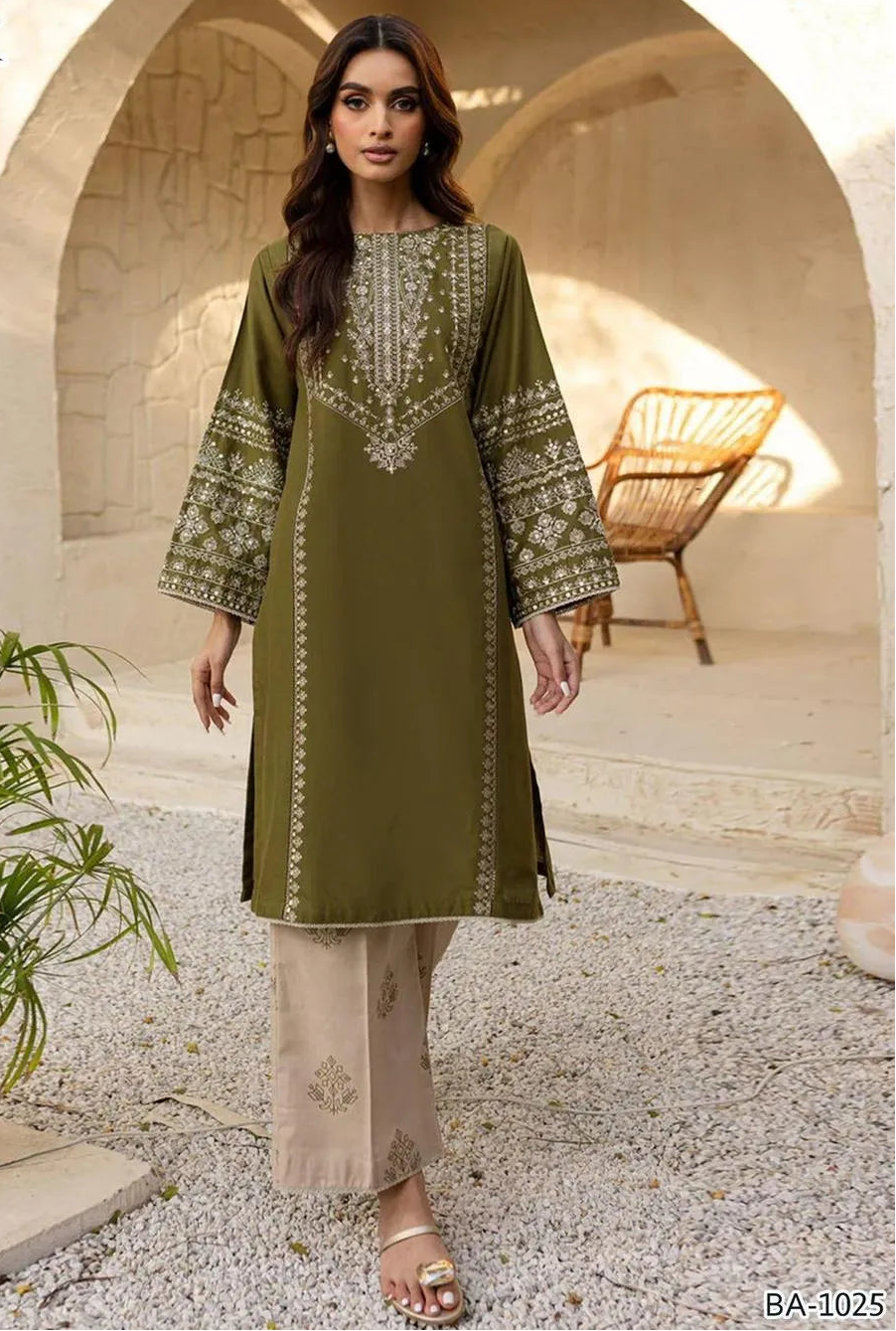 2 Pcs Women's Unstitched Embroidered Suit